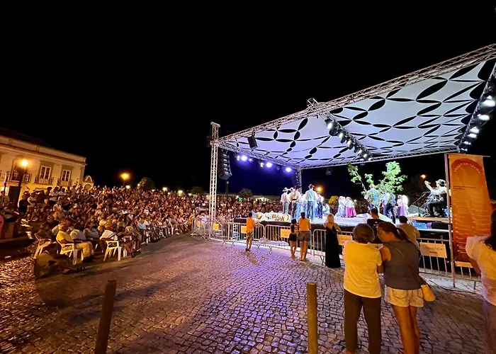 Townhouse Close To Riverside: 2br Vakantiehuis Tavira